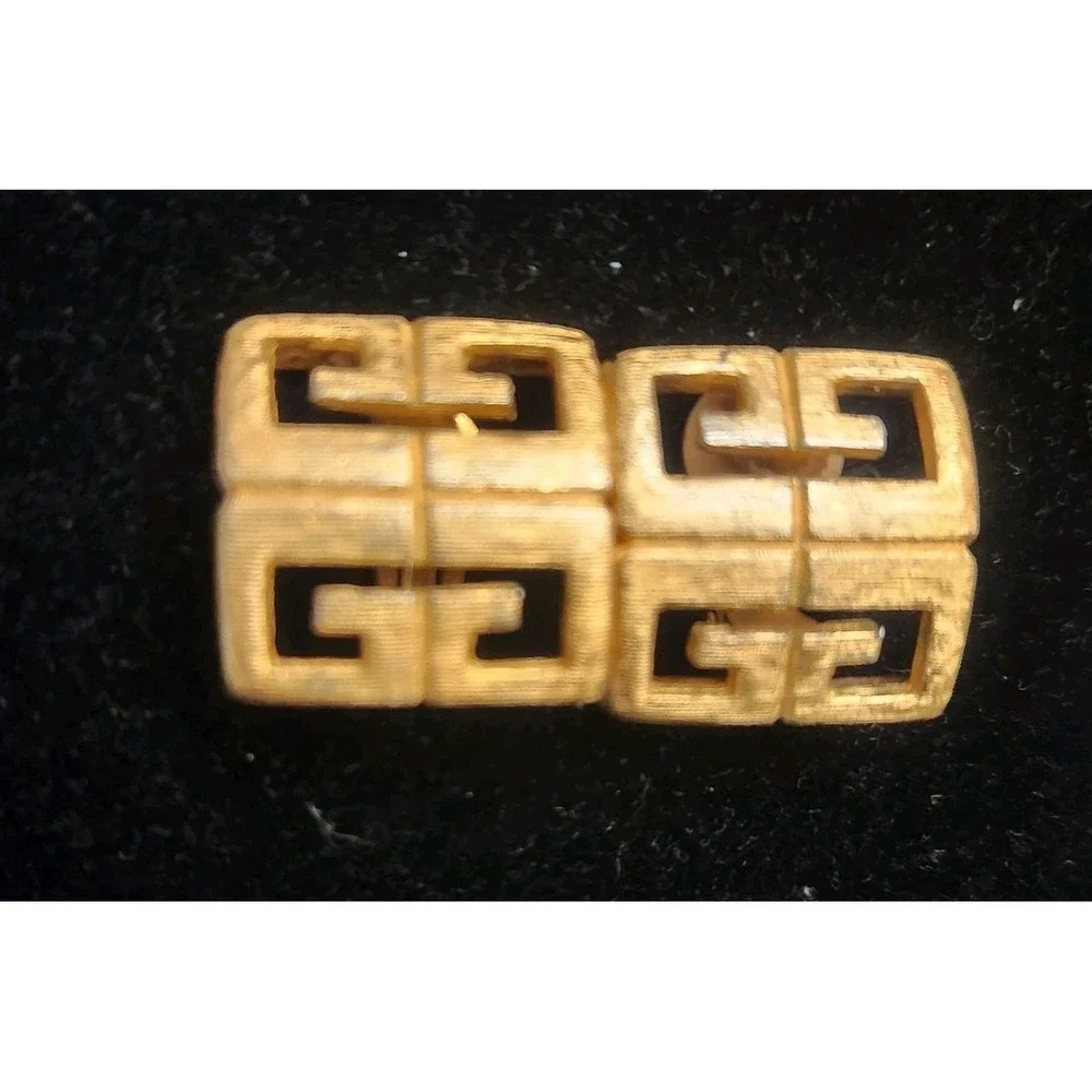 GIVENCHY GG GOLD PLATED EARRINGS‎ Clip-on